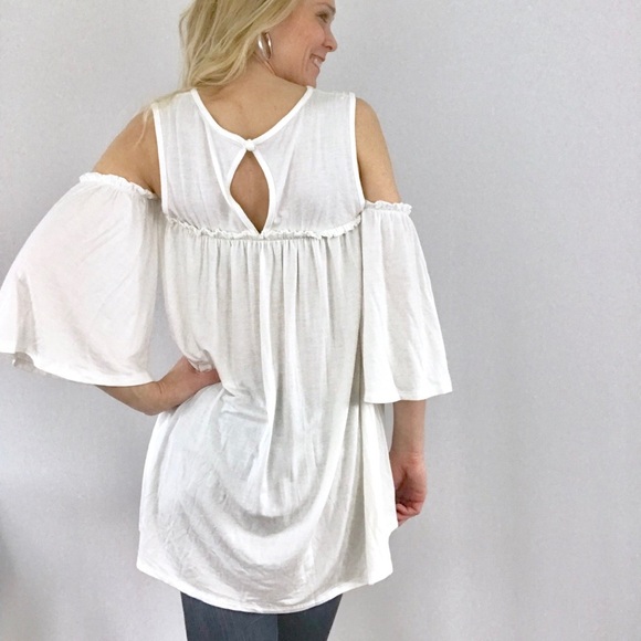 Ivory off shoulder ruffle top - Picture 4 of 4